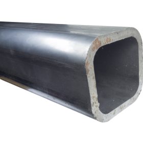   Profilo in acciaio 10 cm x 10 cm, lunghezza 150 cm, spessore 8 mm