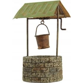    Pozzo con un tetto e un secchio - alto 12 cm, fino a 9-11 cm fig