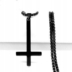    Collana in acciaio inossidabile. catena 60 cm Croce rovesciata grande, nera