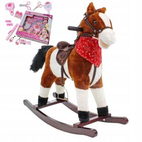  UN CAVALLO A DONDOLO canta e il cavallo marrone si muove