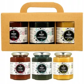    Un set di 3 mieli con frutta liofilizzata in una scatola decorativa