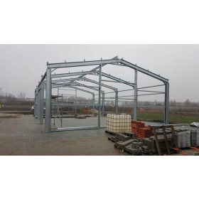 Capannone in acciaio 14,2x20x5 con pannello sandwich