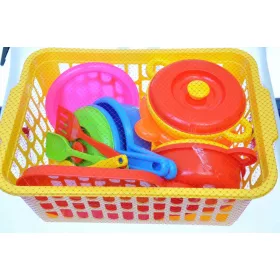    UTENSILI DA CUCINA IN PLASTICA COLORATI in un CESTINO UTENSILI GIOCATTOLO BOLO