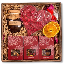    CESTINO REGALO, un set regalo di tè al cioccolato e lampone, scatola di marmellata