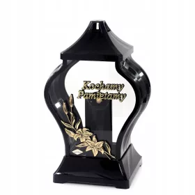    Un'elegante candela raffigurante un Faraone con la scritta WE LOVE WE REMEMBER in oro