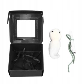    Un simpatico fantasma tascabile di Halloween con una piccola pergamena come decorazione