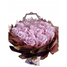  Un mazzo di 18 rose di sapone, regalo di nozze