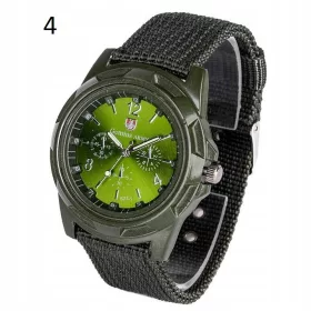  Un orologio militare giovanile alla moda per un ragazzo