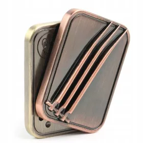    Giocattoli Fidget Push Card da poker in metallo EDC - Sollievo dallo stress con artiglio di lupo