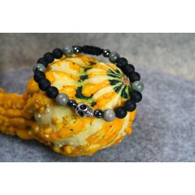  Bracciale da uomo: teschio, legno pietrificato e agata