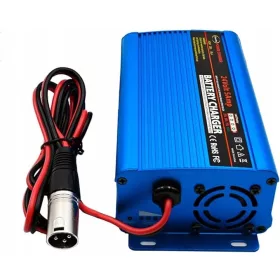    CARICABATTERIE AUTOMATICO DA AUTO CON CONNETTORE UNOCHO A 3 PIN