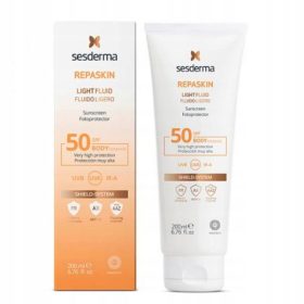   Fluido Protettivo Leggero Sesderma Repaskin SPF50+ UVA UVB, Crema Corpo - 200 ml