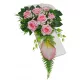 Composizione Floreale Funebre a Forma di Cuore con Rose Rosa e Calle