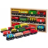 Set di macchinine in legno